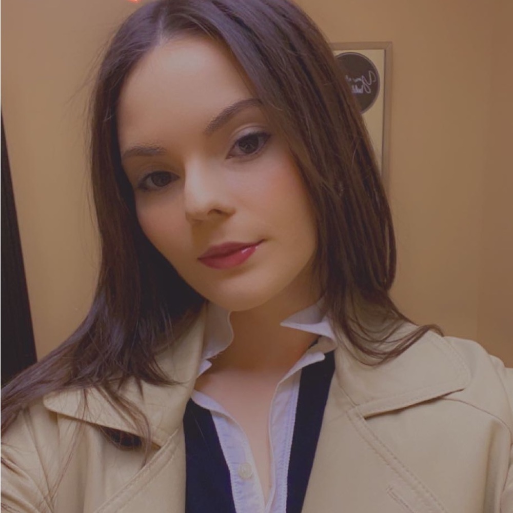 Meet your Posher, Isabella